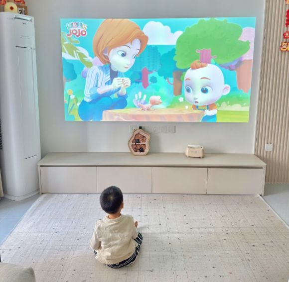 五一用大眼橙C2 Ultra宅家嗨翻天pg电子试玩平台2025宝藏投影仪推荐(图5)